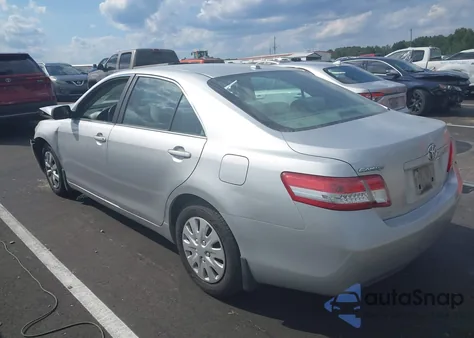 2011 Toyota Camry из США, поврежденный, VIN 4T1BF3EK5BU681217